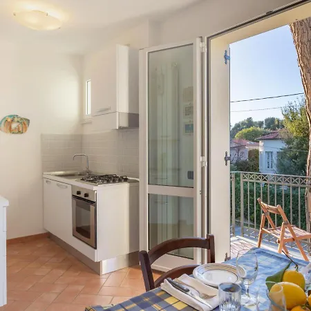 Apartmán Michelangelo Ii By Interhome Marina di Pietrasanta